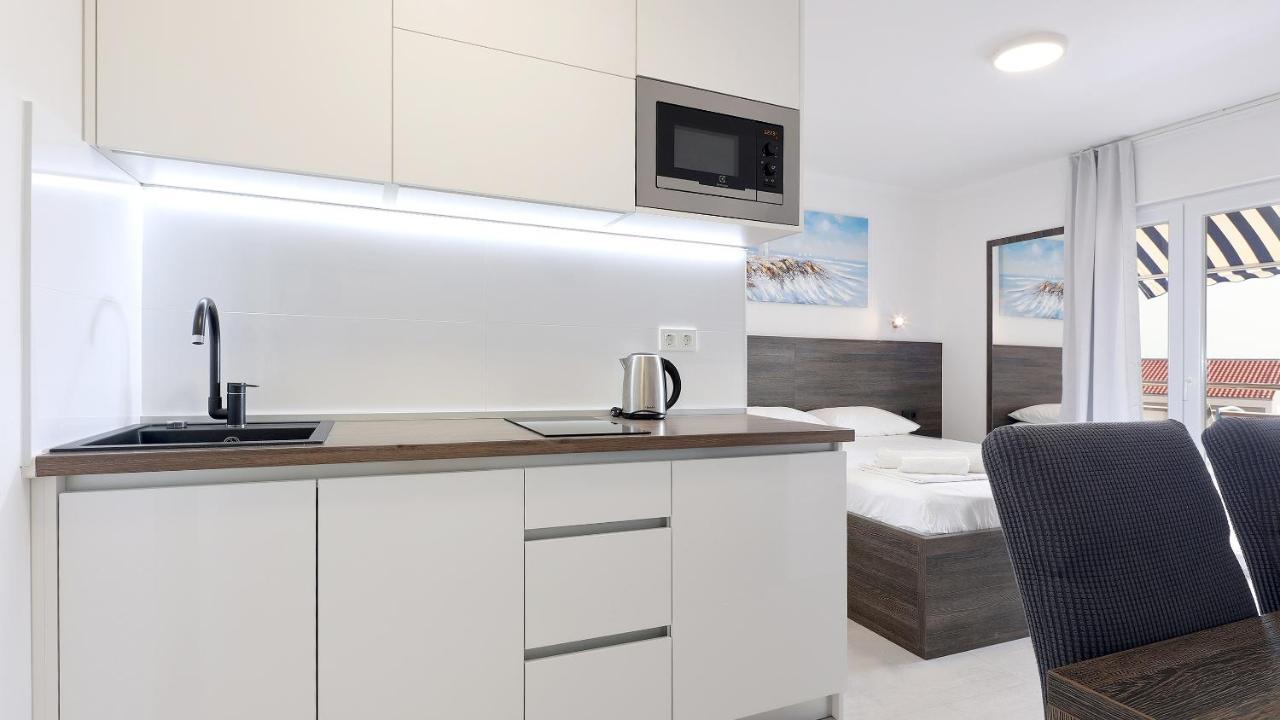 Apartment Vegas Novalja Extérieur photo