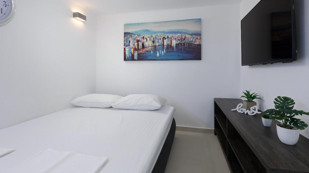 Apartment Vegas Novalja Extérieur photo