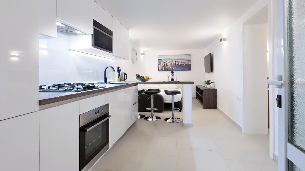Apartment Vegas Novalja Extérieur photo