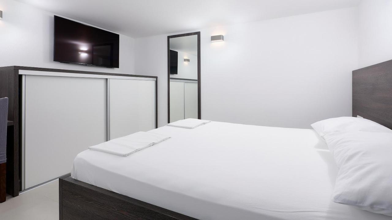Apartment Vegas Novalja Extérieur photo